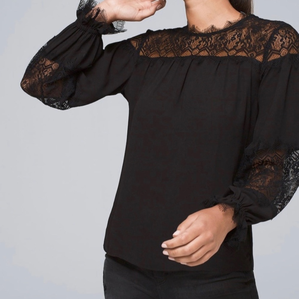 White House Black Market Women’s size small long sleeve top NWT